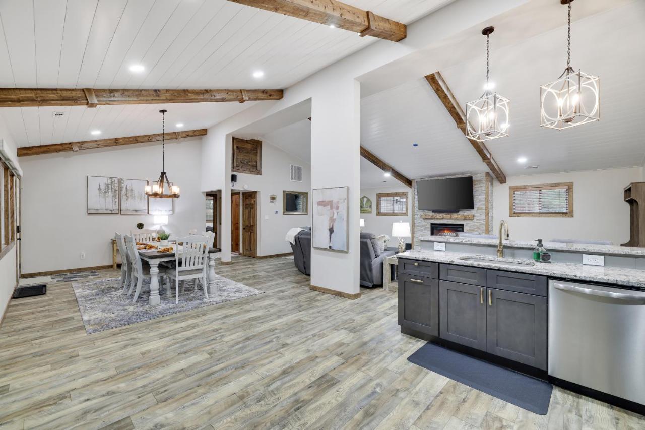 Whiskey Pines Retreat! Single Level Home, Outdoor Firepit, Ac, Bbq! Sleeps 9 In Lake Harmony! Exterior foto